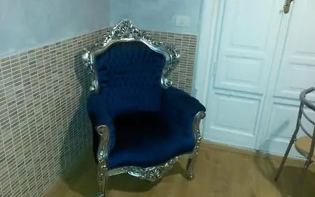 Palace King Of 3*