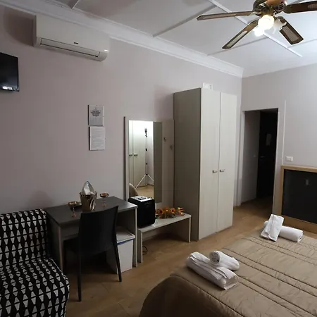 Palace King Of Bed and breakfast Roma