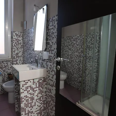 Palace King Of Couette-café 3*